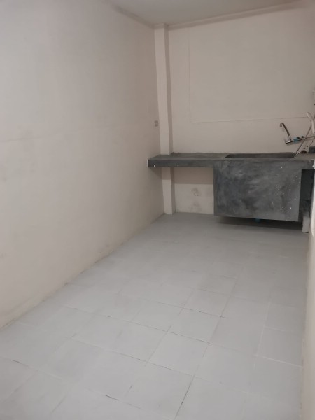 ให้เช่าออฟฟิศพร้อมโกดังคลังสินค้า ซอยพหลโยธิน 30​ จตุจักร ห่างจาก BTS รัชโยธิน